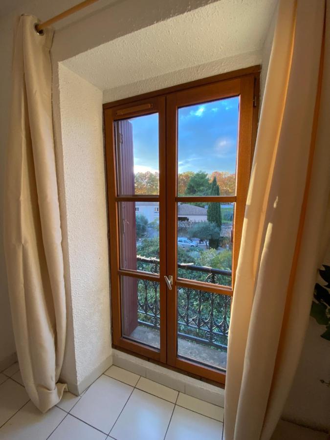 Au Pied De La Cite, T3 Au Calme Apartment Carcassonne Bagian luar foto